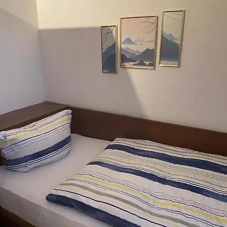 Hotel -Pension-Weller Ξενοδοχείο *