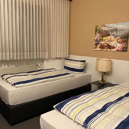 Hotel -Pension-Weller *