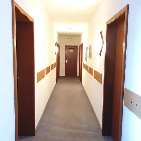 Hotel -Pension-Weller Ξενοδοχείο Mühlheim