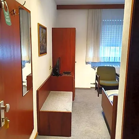-pension-weller * Mühlheim